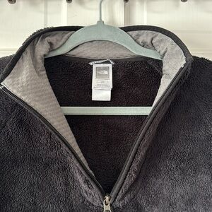 The North Face Quarter Zip Teddybear Fleece Pull Over Size Large